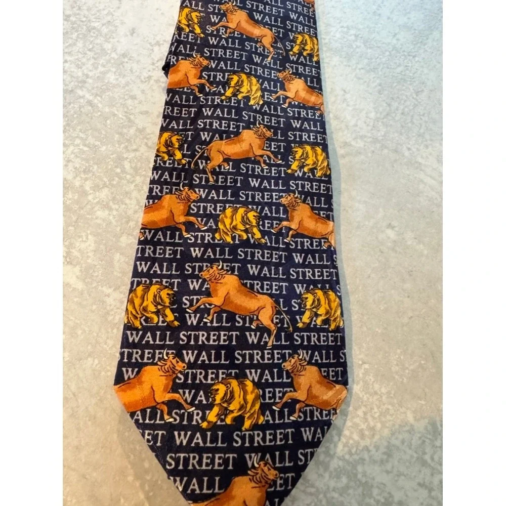 Vintage Steven Harris Wall Street Bull Bear Stock Market Necktie